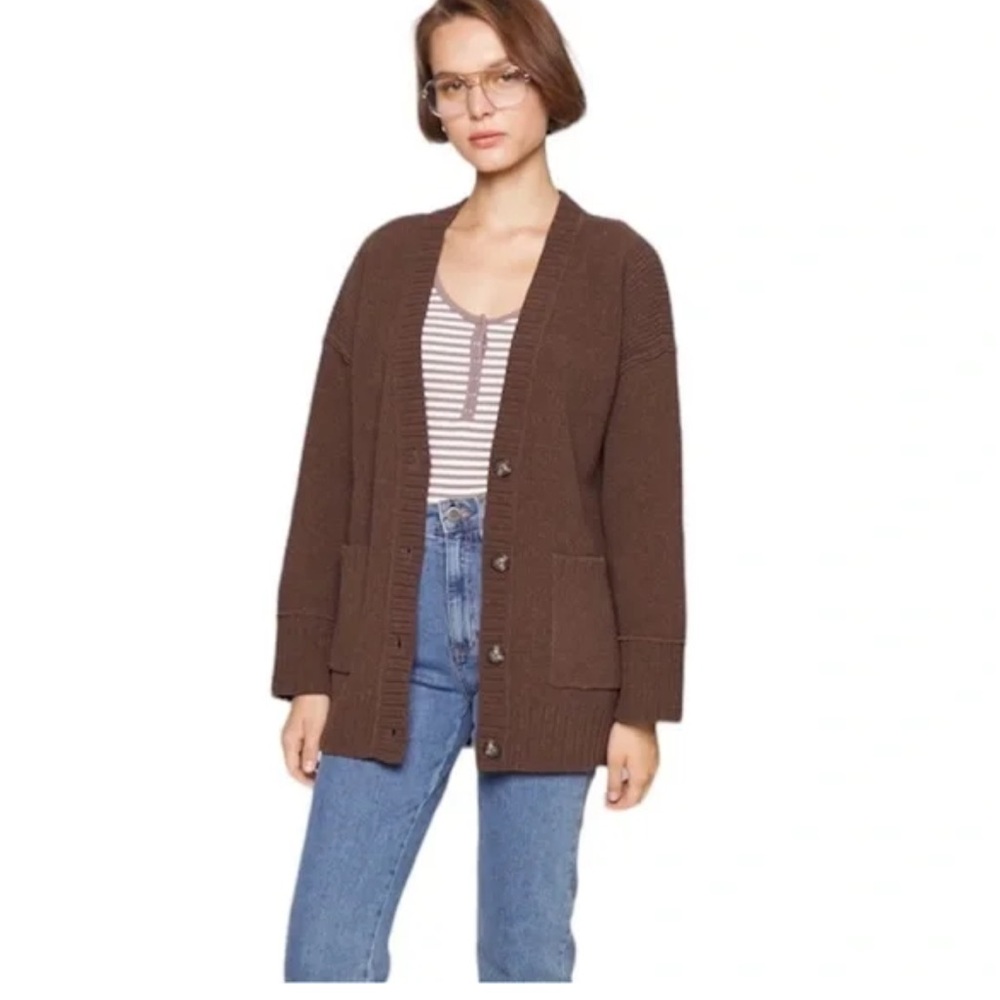 A&F brown cardigan